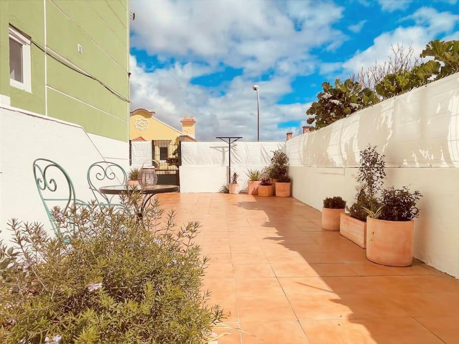 Cozy Apartment With Private Courtyard Barcarena Exteriér fotografie